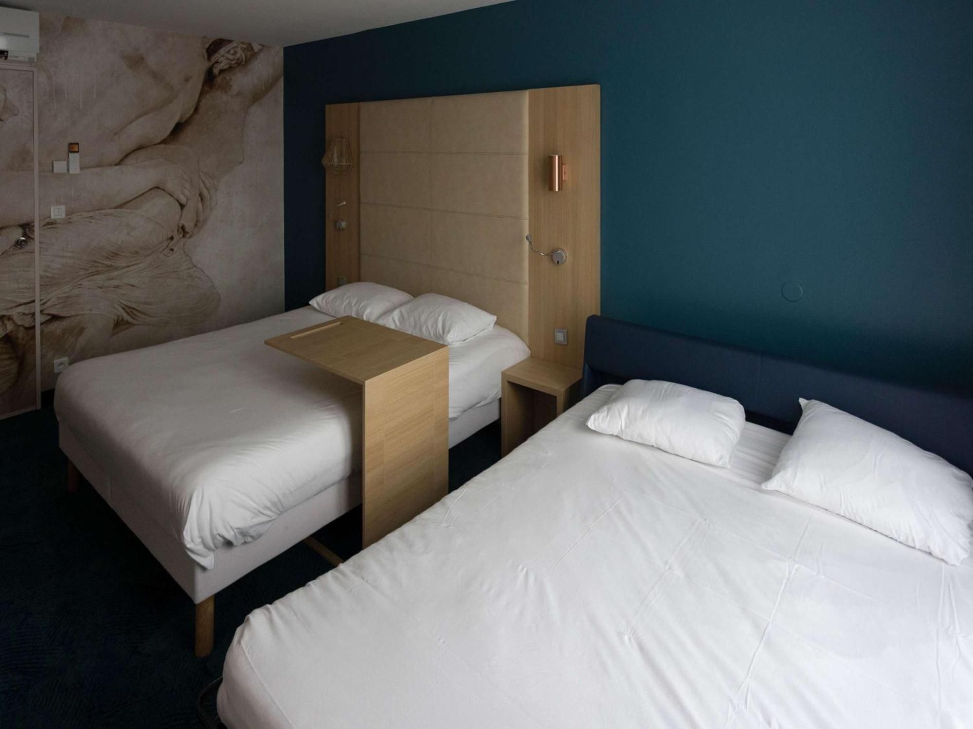 Ibis Styles Chinon Hotel Bagian luar foto
