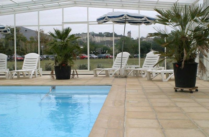 Ibis Styles Chinon Hotel Bagian luar foto